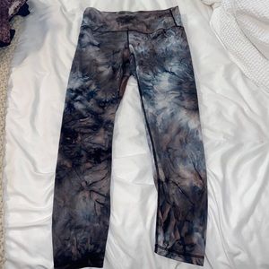 Tie dye leggings size medium